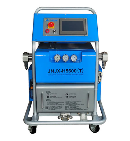 聚脲噴涂機(jī)廠家哪家好運(yùn)輸車(chē)噴涂聚脲(圖1) H5600T-PLC聚脲噴涂機(jī)